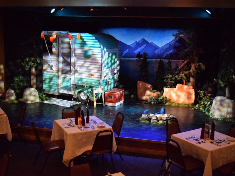 Pines Dinner Theatre