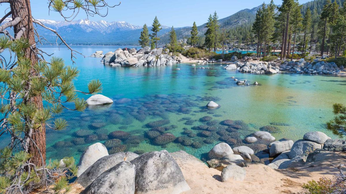 12 Best Lakes To Visit In California