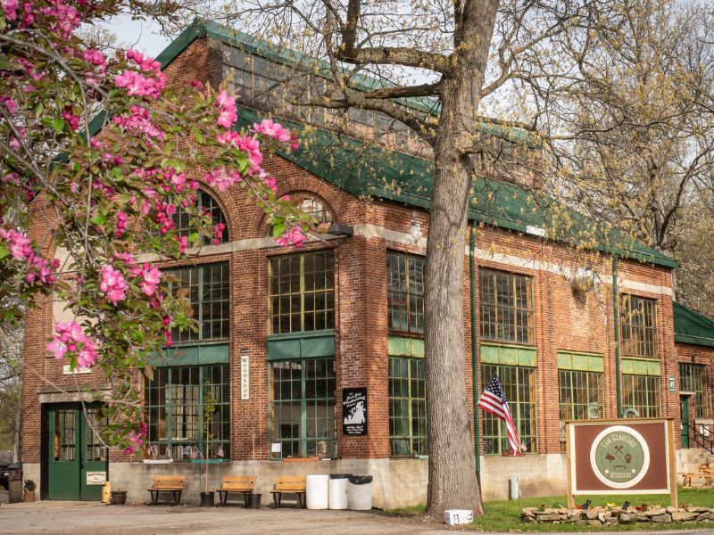 Sam Beauford Woodworking Institute