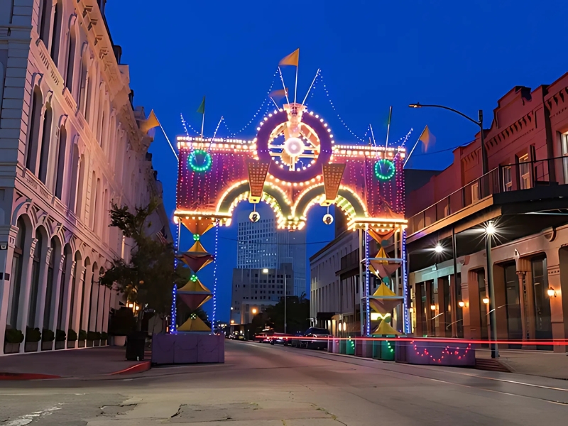 Wander the streets of Galveston