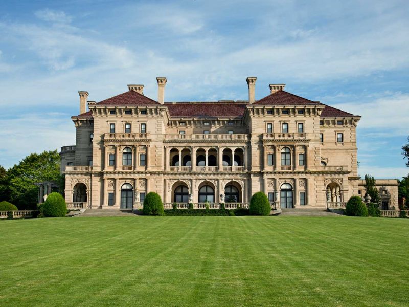 The Breakers 